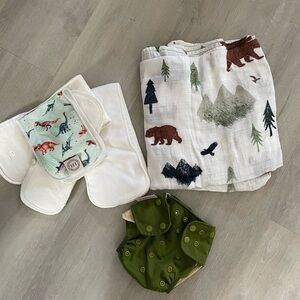 NWOT Awarded 🏆 Organic cloth Diaper with baby blanket and inserts bundle